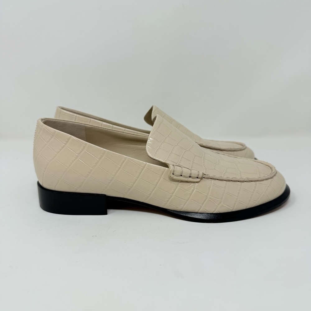 New Vince Naomi Loafer Birch Sand Croc Embossed Sz 7 - Picture 4 of 14